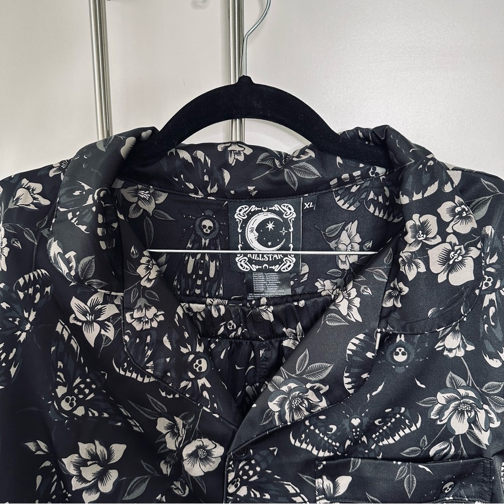 Killstar Black Floral Short Sleeve Pajama Set - Picture 3 of 10